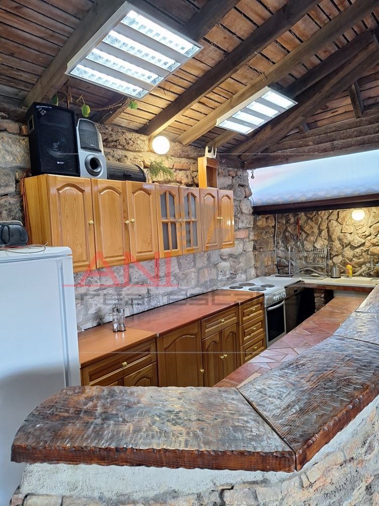 Продава КЪЩА, гр. Варна, Галата, снимка 7 - Къщи - 52225783