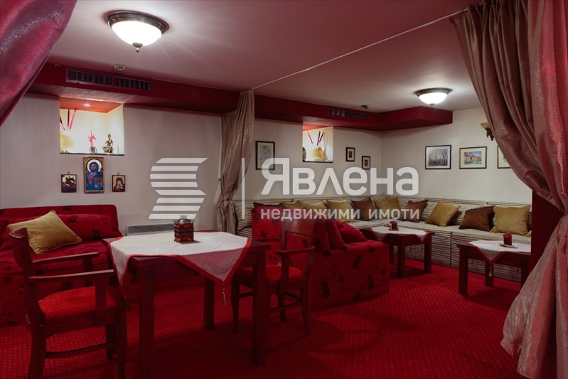 In vendita  Bar; Caffetteria Sofia , Manastirski livadi , 237 mq | 24557244