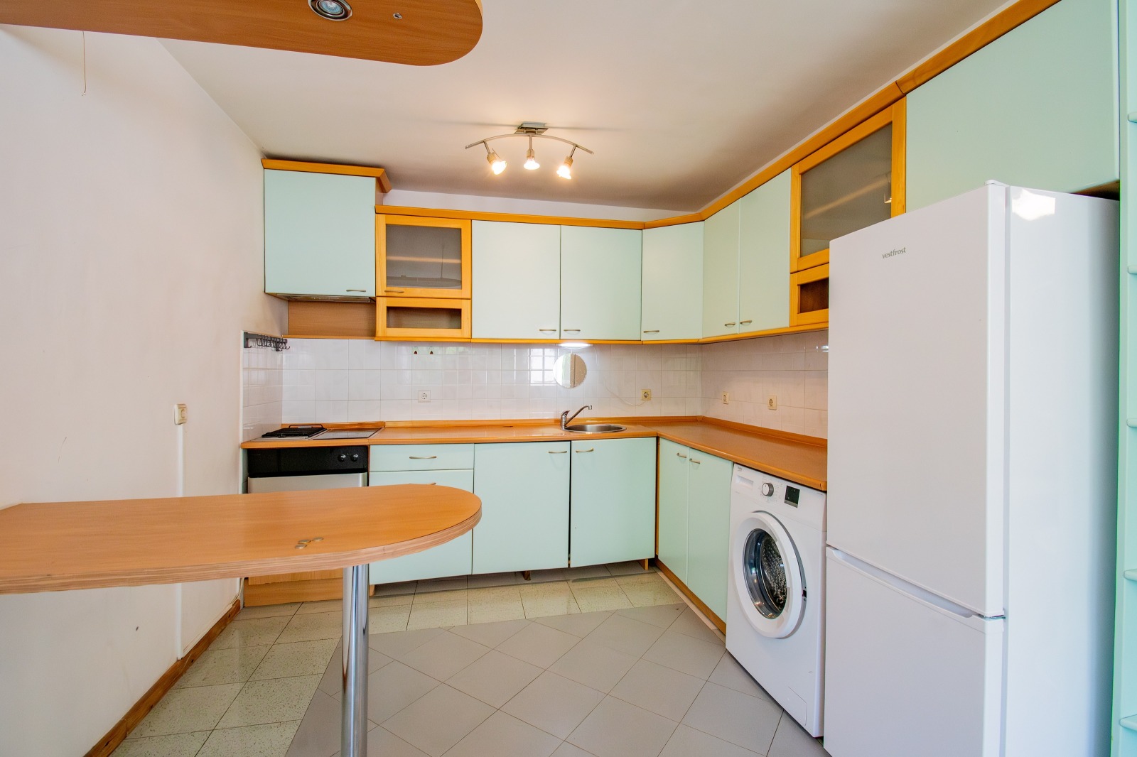 Продава 3-СТАЕН, гр. София, Лагера, снимка 5 - Апартаменти - 54848654