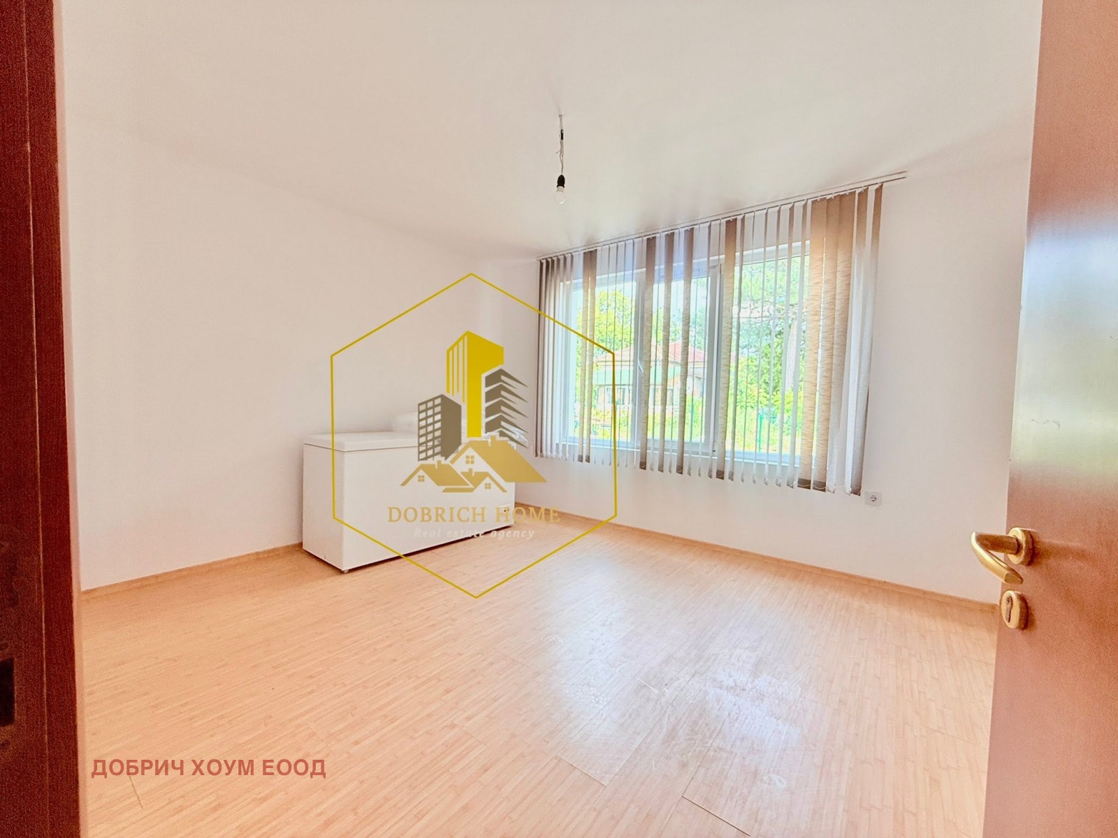 Продава КЪЩА, гр. Добрич, Рилци, снимка 8 - Къщи - 56191495