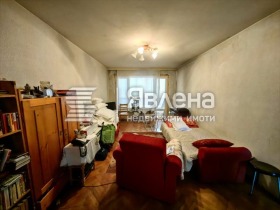 3+ camere da letto Elenovo 1, Blagoevgrad 1