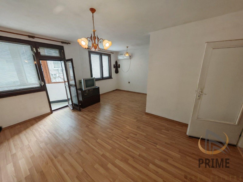 Eladó  1 hálószoba Burgas , Lazur , 67 négyzetméter | 43588100 - kép [3]