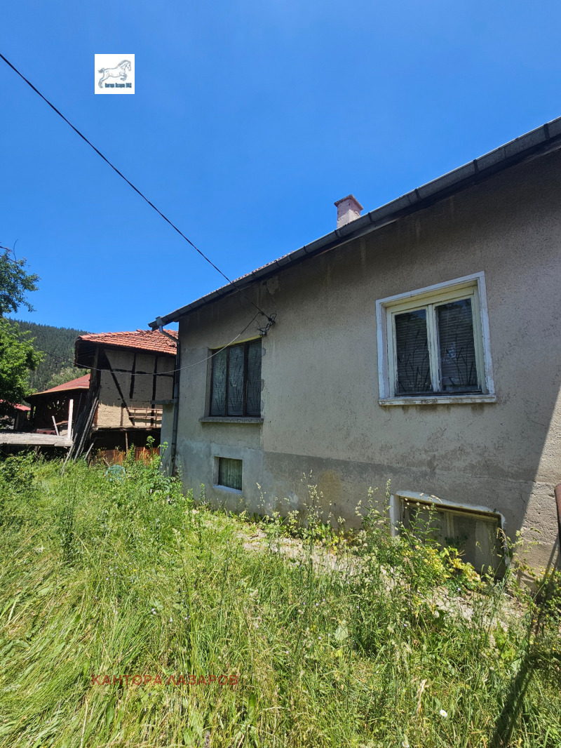 Eladó  Ház régió Sofia , Govedarci , 130 négyzetméter | 38280319