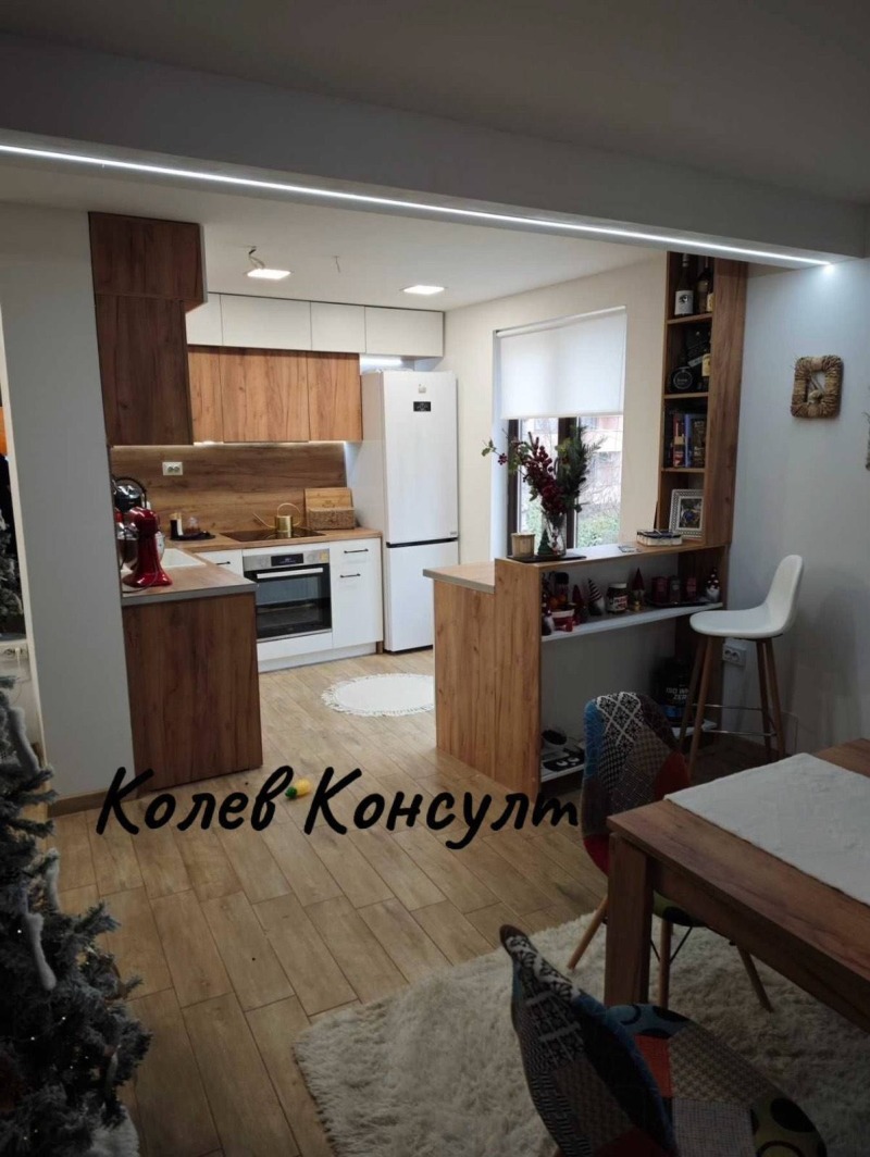 Продава КЪЩА, гр. Хасково, Училищни, снимка 3 - Къщи - 52481590