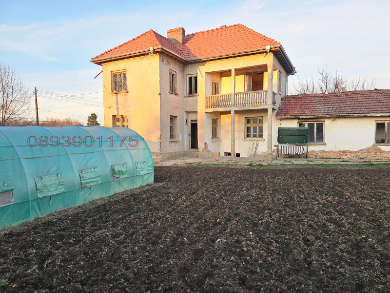 Продава КЪЩА, с. Лехчево, област Монтана