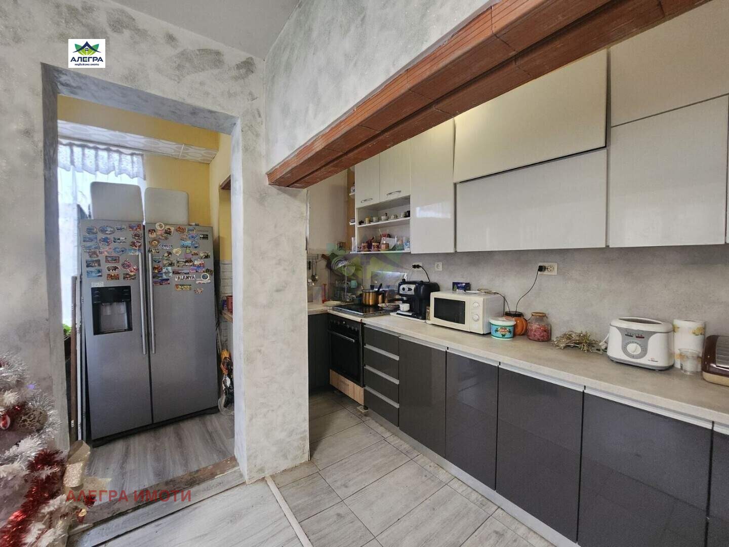 Продава ЕТАЖ ОТ КЪЩА, гр. Пазарджик, Ставропол, снимка 2 - Етаж от къща - 53021364