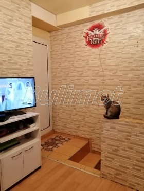 2-стаен град Варна, Лятно кино Тракия 13