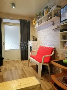 2-стаен град Варна, Лятно кино Тракия 3