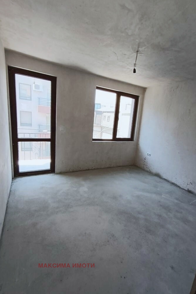 Продава МНОГОСТАЕН, гр. Поморие, област Бургас, снимка 5 - Апартаменти - 53766374