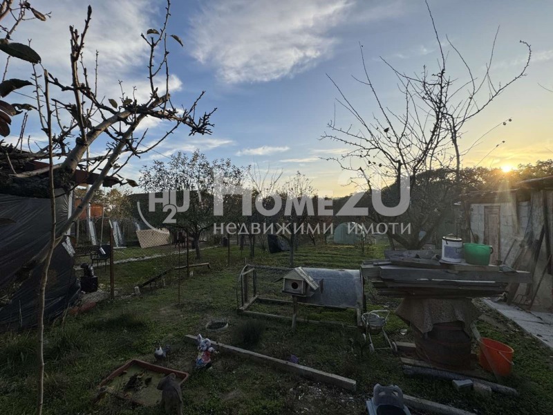 Продава КЪЩА, гр. Варна, м-т Боровец - юг, снимка 15 - Къщи - 53230437