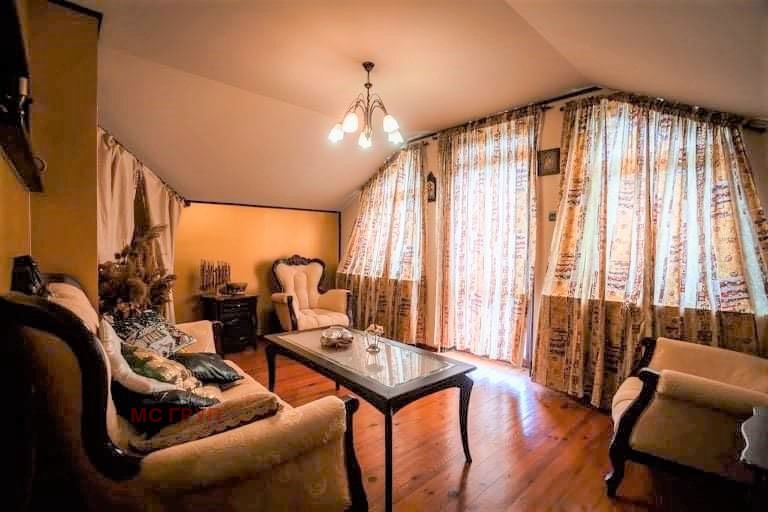 Продава КЪЩА, гр. Мартен, област Русе, снимка 5 - Къщи - 54545713