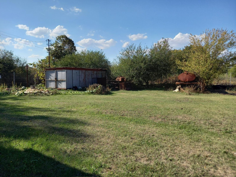 Продава ПРОМ. ПОМЕЩЕНИЕ, с. Славеево, област Добрич, снимка 4 - Производствени сгради - 53522710