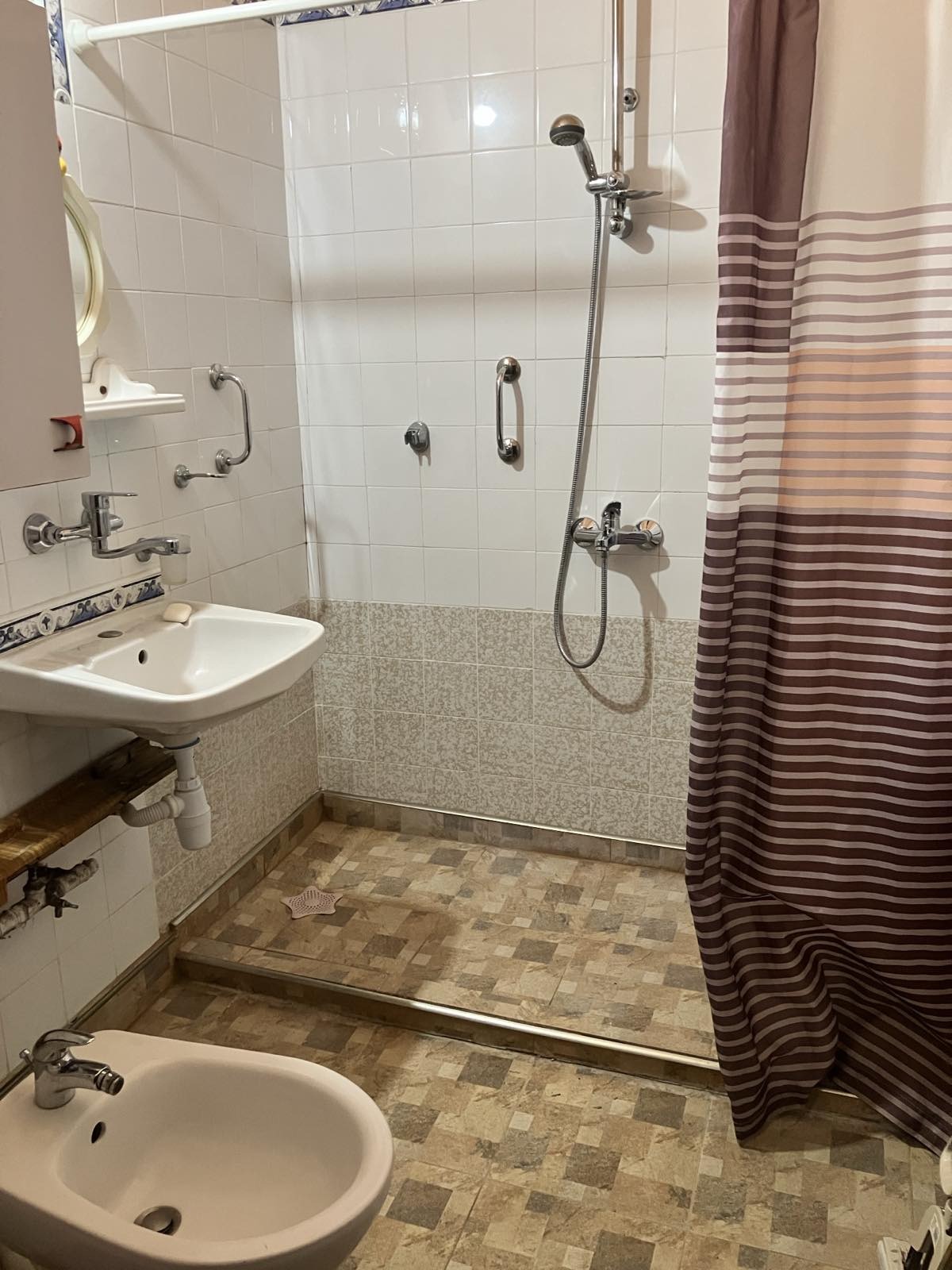 Продава 3-СТАЕН, гр. Пловдив, Център, снимка 9 - Апартаменти - 54119468