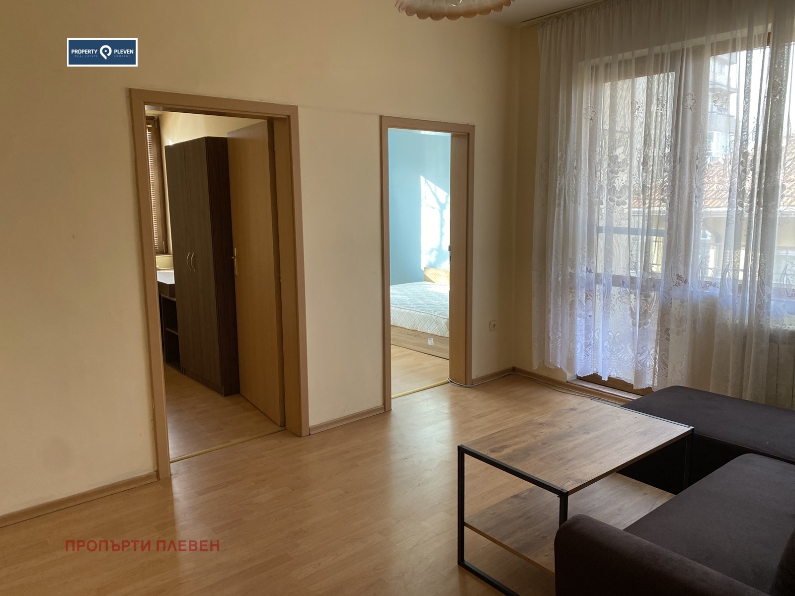 Продава 3-СТАЕН, гр. Плевен, Идеален център, снимка 2 - Апартаменти - 52718883