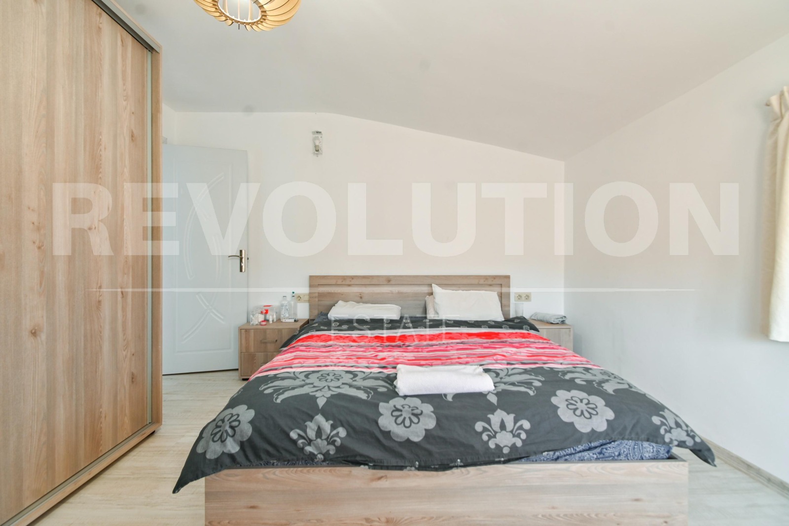 Продава КЪЩА, с. Егълница, област Перник, снимка 4 - Къщи - 54366288