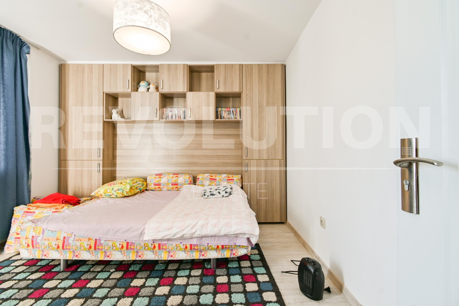 Продава КЪЩА, с. Егълница, област Перник, снимка 5 - Къщи - 54366288