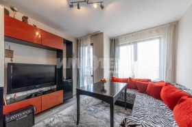 2 sypialnie Zimno kino Trakija, Warna
