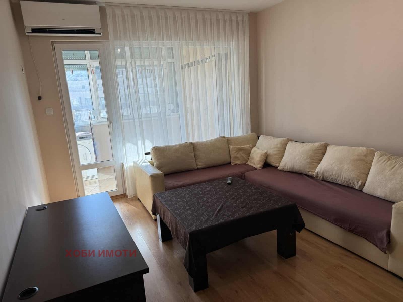 Продава 3-СТАЕН, гр. Пловдив, Кючук Париж