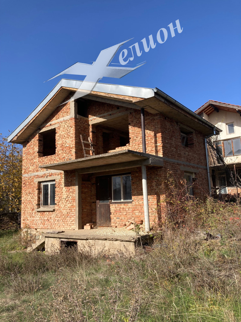 Продава  Къща област София , с. Вакарел , 90 кв.м | 77453405