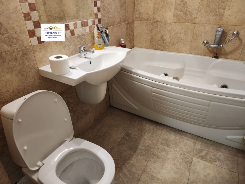 Продава КЪЩА, с. Рогачево, област Добрич, снимка 5 - Къщи - 52329787