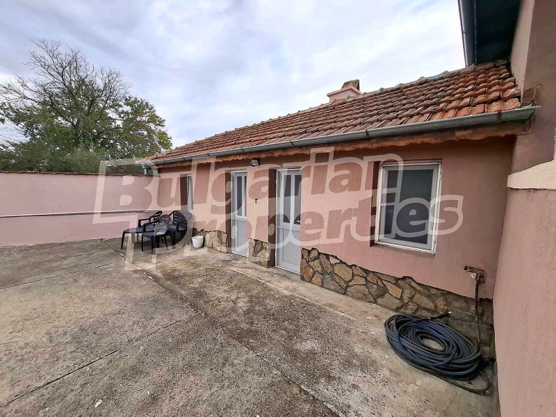 Продава КЪЩА, с. Коневец, област Ямбол, снимка 3 - Къщи - 52467348