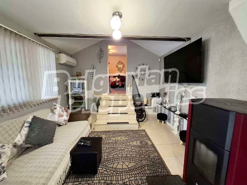 Продава КЪЩА, с. Коневец, област Ямбол, снимка 11 - Къщи - 52467348