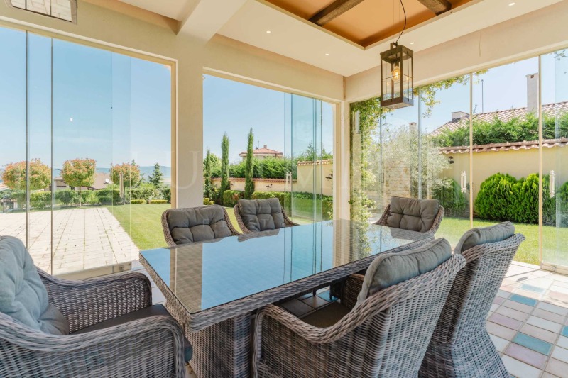 Продава КЪЩА, с. Медово, област Бургас, снимка 11 - Къщи - 53161516