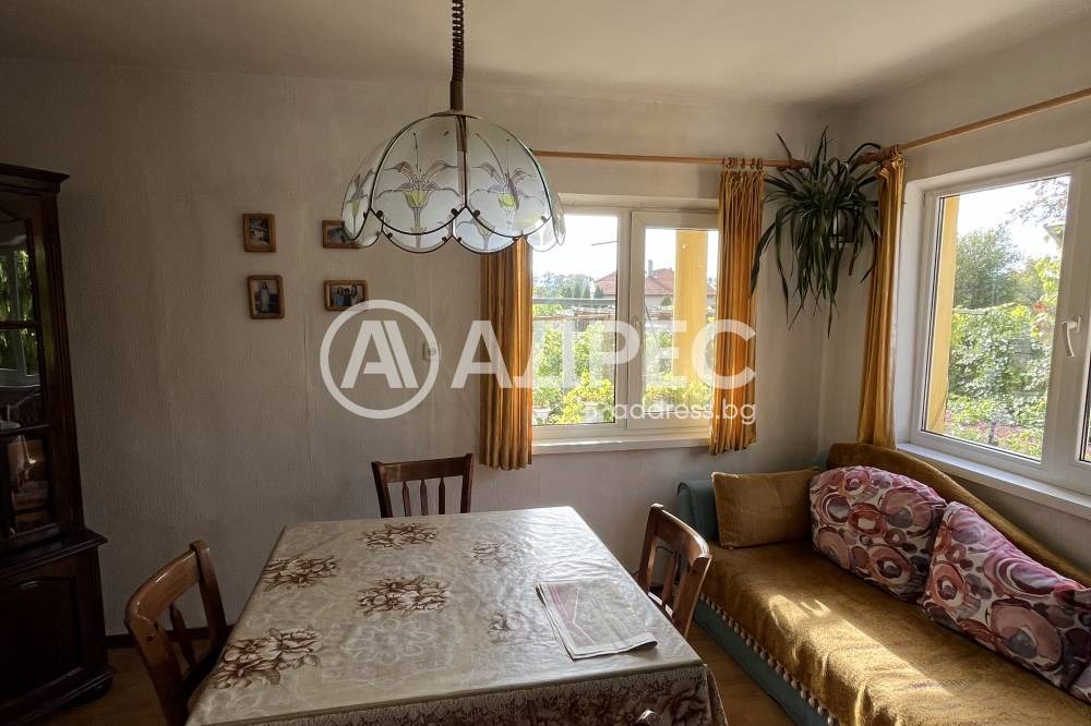 Продава КЪЩА, с. Дропла, област Добрич, снимка 13 - Къщи - 54558086