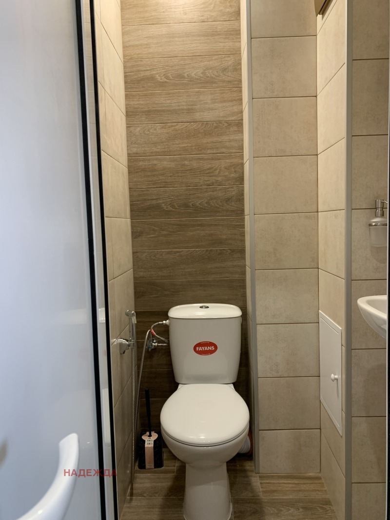 Продава  3-стаен град Плевен , Идеален център , 80 кв.м | 93350687 - изображение [4]