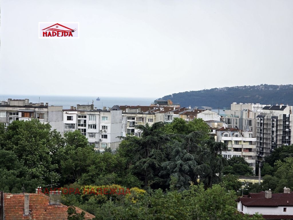 Продава 3-СТАЕН, гр. Варна, Чайка