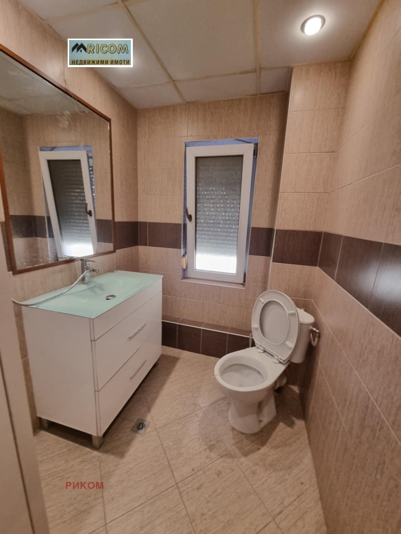 Продава КЪЩА в град Плевен, Широк център - 190 кв.м / 255 000 € » 498 736.65 лв., РИКОМ