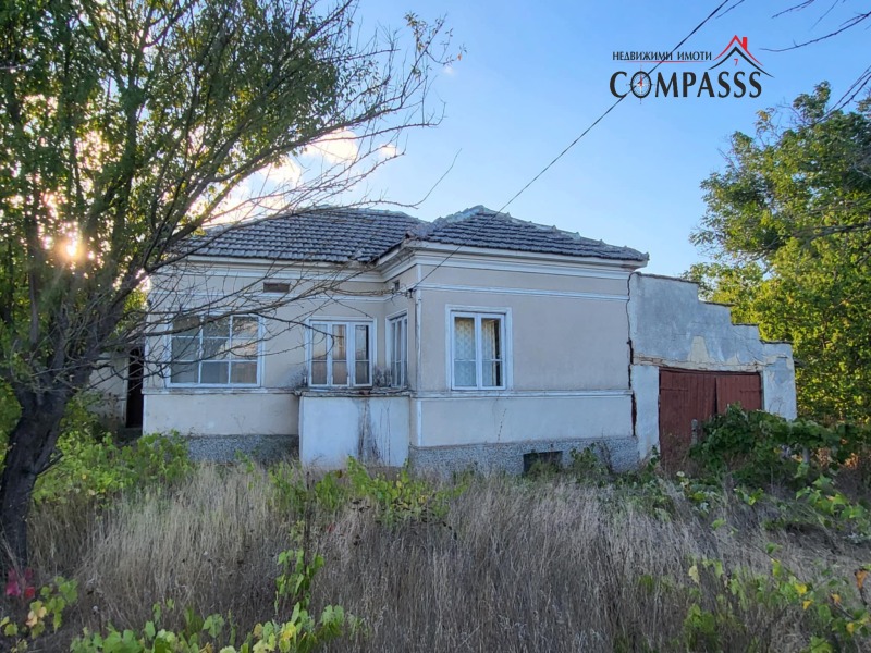 Продава КЪЩА в област Добрич, с. Изворово - 70 кв.м / 17 000 € » 33 249.11 лв., КОМПАС 7