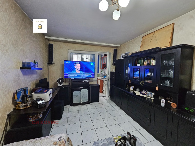 Na sprzedaż  Studio Sofia , Drużba 1 , 47 mkw | 74689762