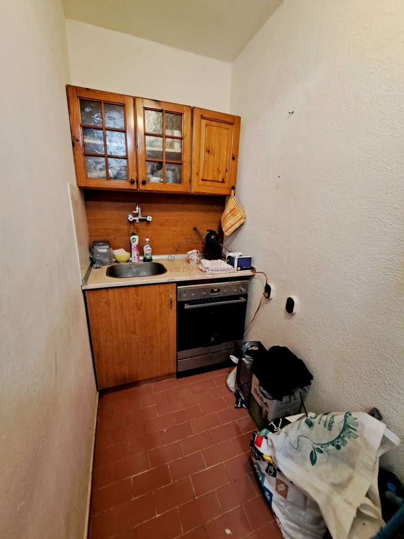 Продава  1-стаен град Варна , Погреби , 30 кв.м | 62811293 - изображение [2]