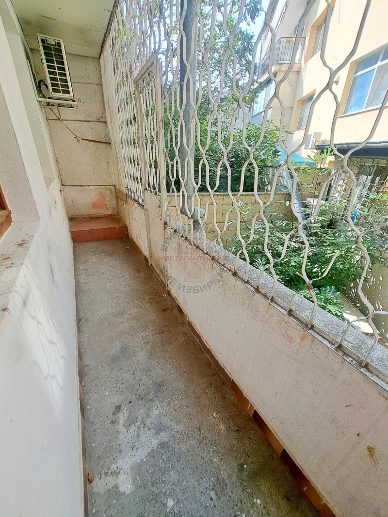 Продава  1-стаен град Варна , Погреби , 30 кв.м | 62811293 - изображение [4]