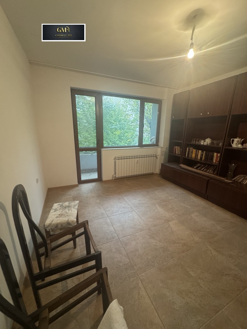 Продава 3-СТАЕН, гр. Плевен, Идеален център, снимка 8 - Апартаменти - 52276574