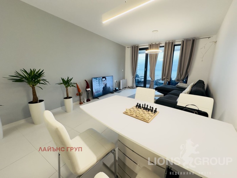 Продава 3-СТАЕН, гр. Варна, Бриз, снимка 2 - Апартаменти - 52716733