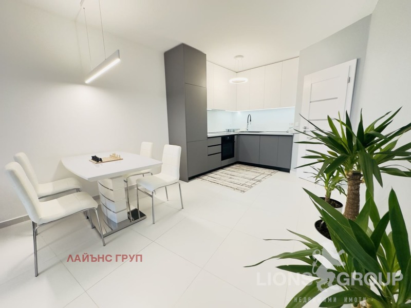 Продава 3-СТАЕН, гр. Варна, Бриз