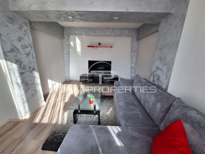 Продава 3-СТАЕН, гр. Пловдив, Кючук Париж, снимка 3 - Апартаменти - 53165120