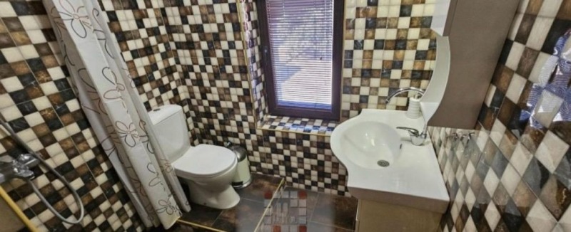 Продава КЪЩА, гр. Харманли, област Хасково, снимка 6 - Къщи - 52660350