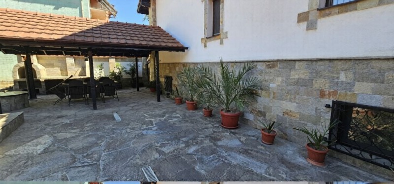 Продава КЪЩА, гр. Харманли, област Хасково, снимка 3 - Къщи - 52660350