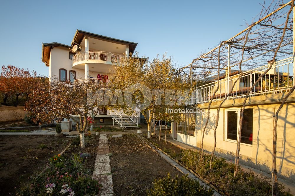 Продава КЪЩА, гр. Варна, Виница, снимка 4 - Къщи - 51541927