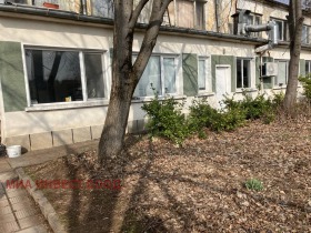 Продажба на имоти в Складова база, град Враца - изображение 10 