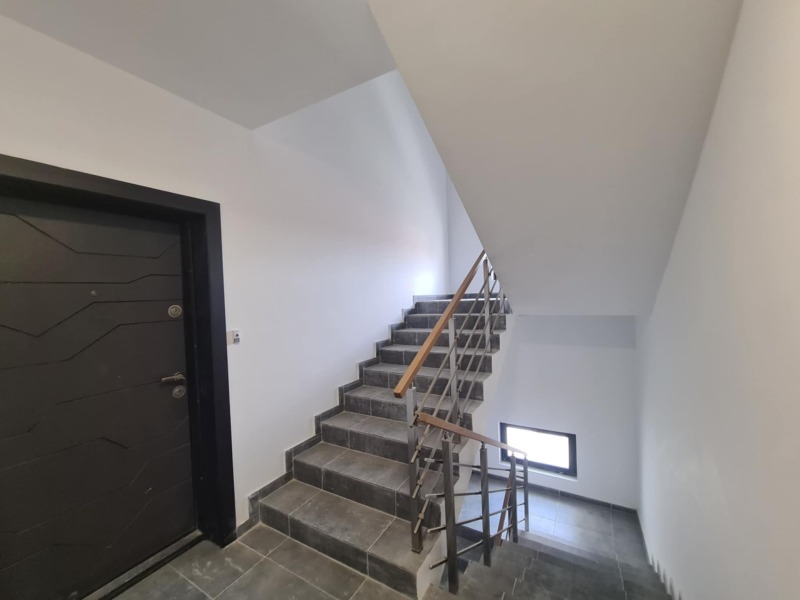 Продава 3-СТАЕН, гр. Хасково, Куба, снимка 12 - Апартаменти - 53195131