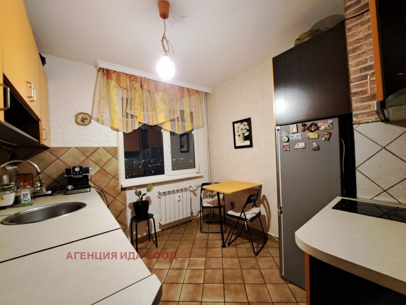 Продава 3-СТАЕН, гр. София, Банишора, снимка 3 - Апартаменти - 49835523