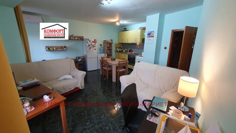 Продава 3-СТАЕН, гр. Плевен, Идеален център, снимка 3 - Апартаменти - 53032371