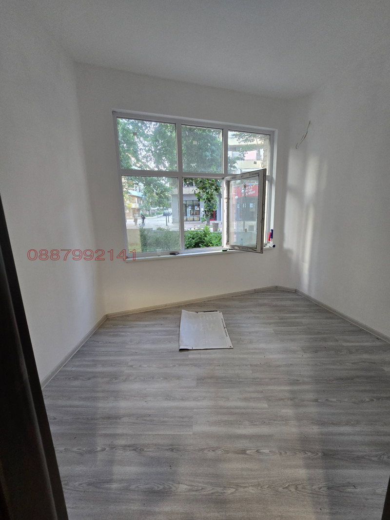 Продава 2-СТАЕН, гр. Ямбол, Център, снимка 2 - Апартаменти - 53212832