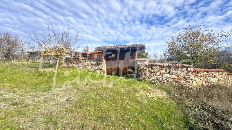 Продава КЪЩА, с. Верен, област Стара Загора, снимка 13 - Къщи - 52573311