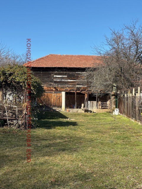 Продава КЪЩА, с. Брестово, област Ловеч, снимка 2 - Къщи - 53305817