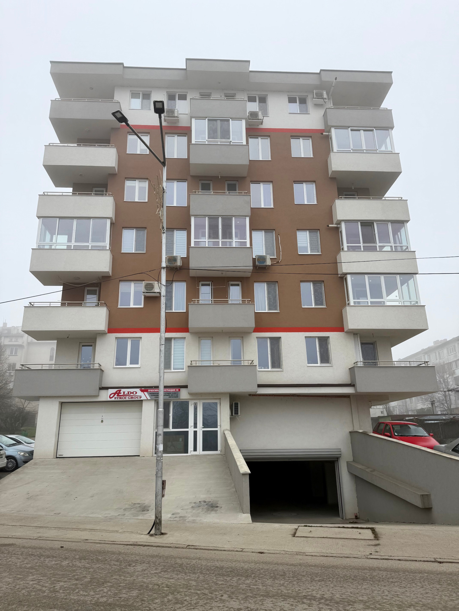 Продава ГАРАЖ, ПАРКОМЯСТО, гр. Велико Търново, Картала, снимка 5 - Гаражи и паркоместа - 55223701